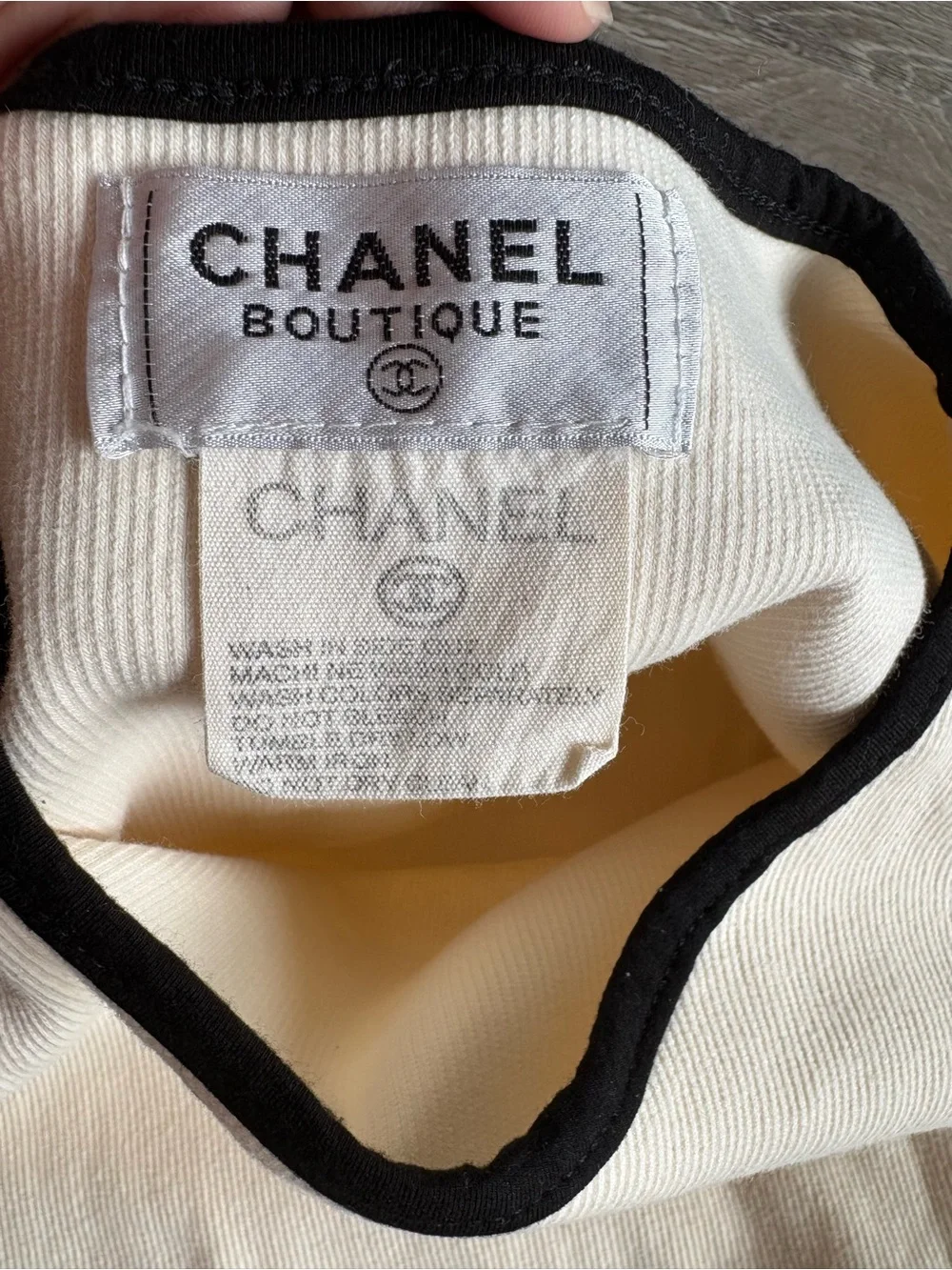 RARE CHANEL Cream Short Sleeve Crop Top with Black Trim and CC Emblem